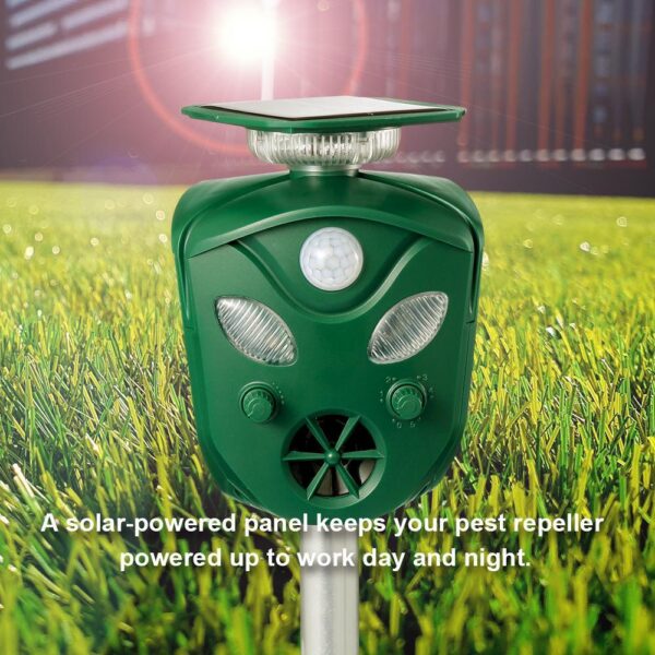 2021 New 360 Degree Solar animal Repeller
