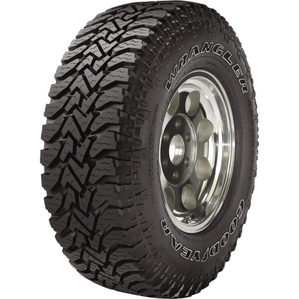 Goodyear Wrangler Authority A/T All Season Tire 31X10.50R15LT 109Q