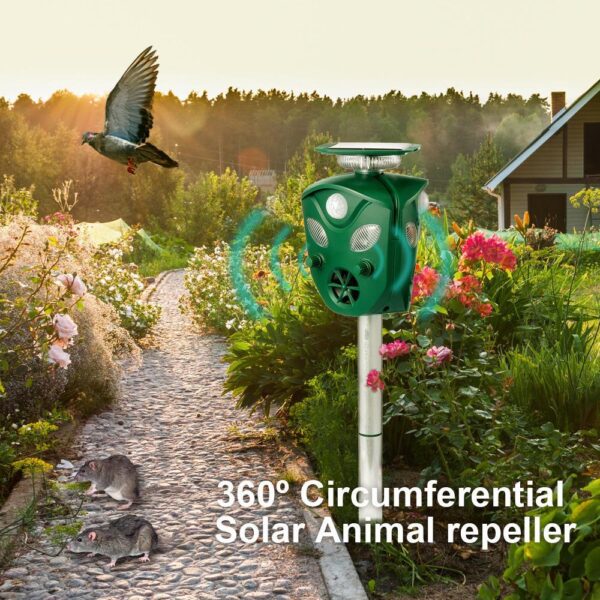 2021 New 360 Degree Solar animal Repeller