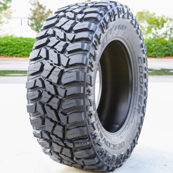 Pair of 2 (TWO) Cooper Discoverer STT Pro LT 35X12.50R20 121Q E (10 Ply) MT M/T Mud Tires